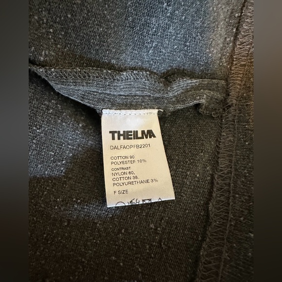 NWT Theilma womens Grey/black shirt. Size F. - Picture 5 of 8